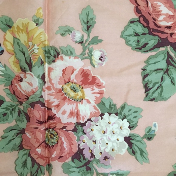 Pink Scarf with roses 30.5”x30.5” - Picture 2 of 3